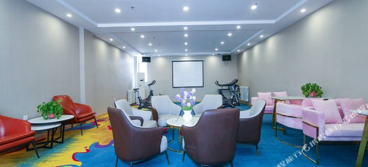 城市一号酒店(赤峰高铁站店)图片