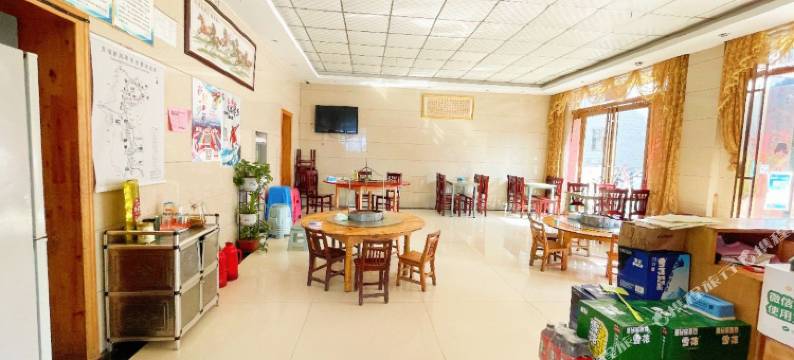 山影宾馆(天堂寨风景区店)图片