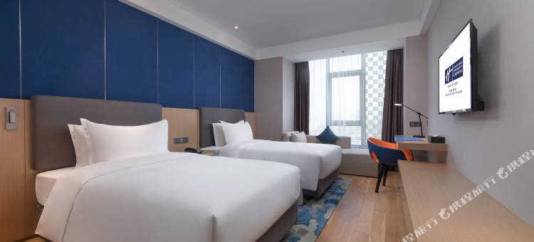 南昌西站智选假日酒店(绿地国际博览中心店)图片