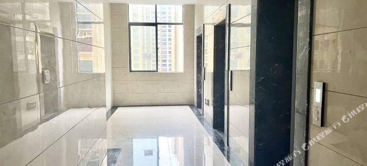 防城港三只猫Loft公寓(第四中学德城美食街店)图片