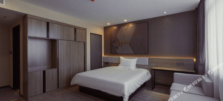 IU酒店(阳泉东站工程学院店)图片