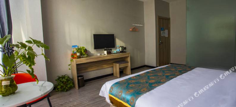 皋兰华茂优品酒店图片