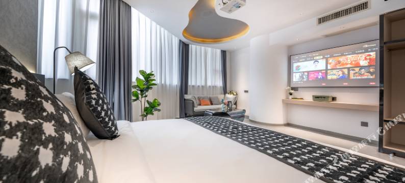 智临酒店(五星街市中心店)图片