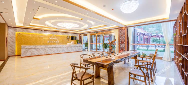 炉霍喜马拉大酒店图片