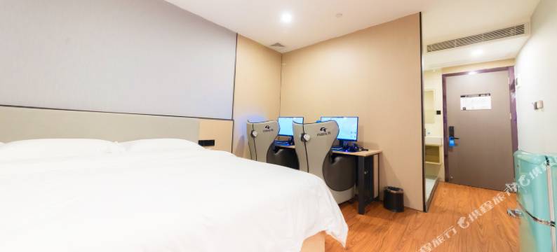 网鱼电竞酒店(深圳万象城店)图片