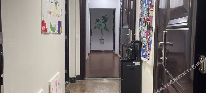 九日民宿(包头火车站科技大学店)图片