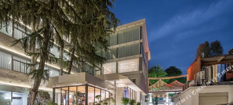 果岭19号酒店(西峡白羽路店)图片