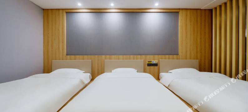 M奇迹电竞酒店(西安钟楼地铁站店)图片