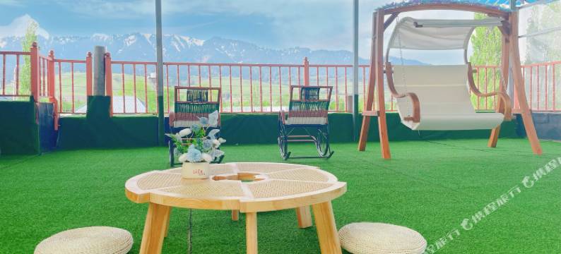 那拉提悦庭楠舍民宿图片