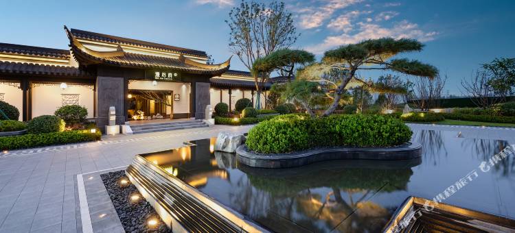 银川桃李春风漫心府图片