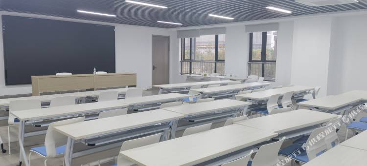 锦江之星酒店(上海奉贤金汇龙湖天街店)图片