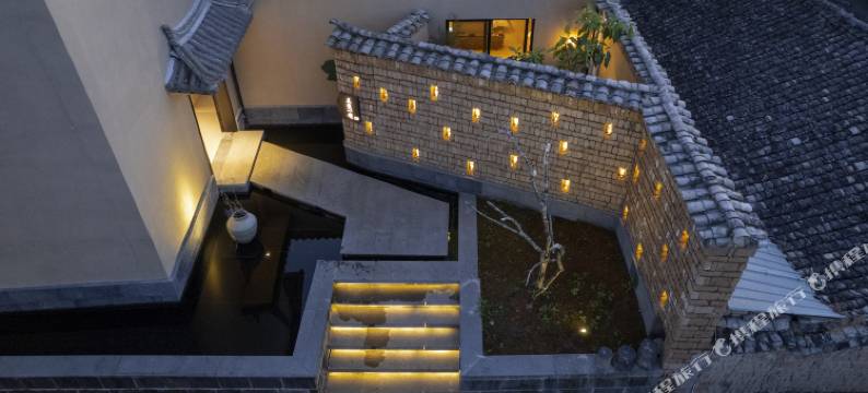 三生一宅全景温泉客栈图片