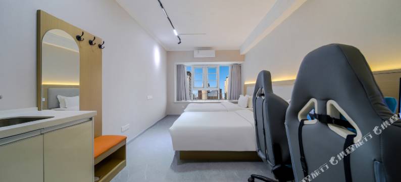 郑州普雷电竞公寓图片