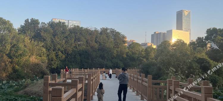 栖幕影音·CityNest·LOFT拾光逸居(青花东岸艾溪湖东地铁站店)图片