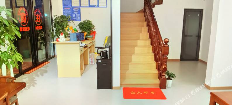 边之城如归民宿(洪安边城景区店)图片