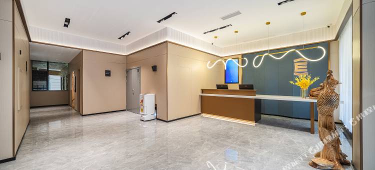 艺龙安云酒店(崇左高铁南站店)图片