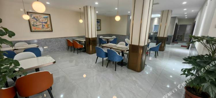 兰欧酒店(吉隆店)图片