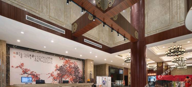 岚海电竞民宿(北塔区政府汽车北站店)图片