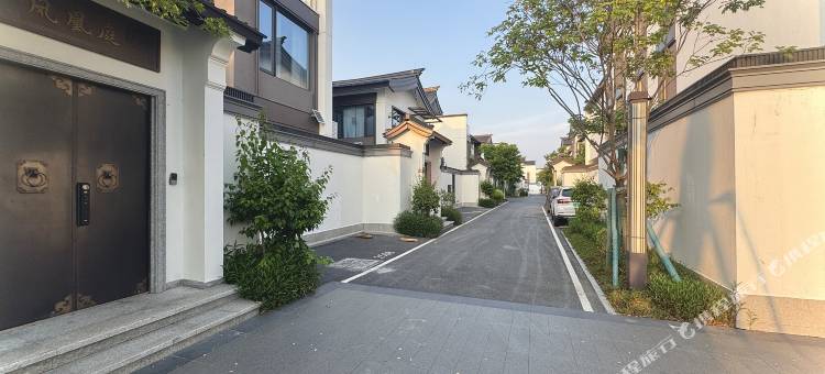 清远淼蕾屋度假别墅(湖蝶湾欢乐水世界店)图片