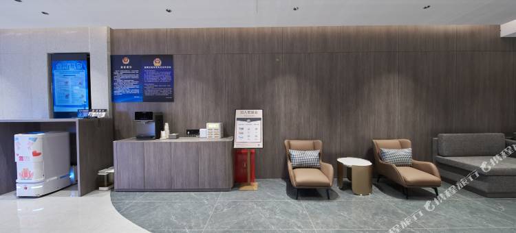 朗丽兹酒店(北京西站七里庄地铁站店)图片