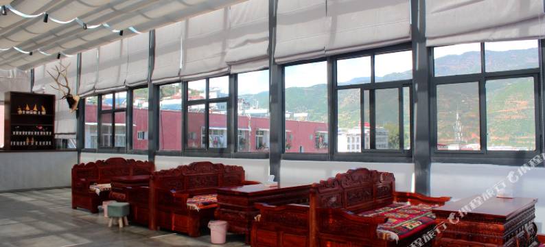 木里热贡曲祖酒店图片