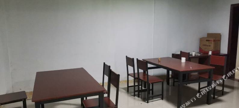 鄂州港庭酒店图片