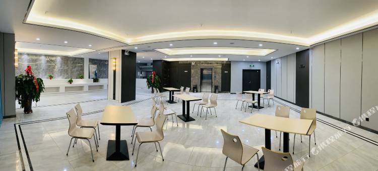 瑞思豪酒店(吴忠红寺堡店)图片