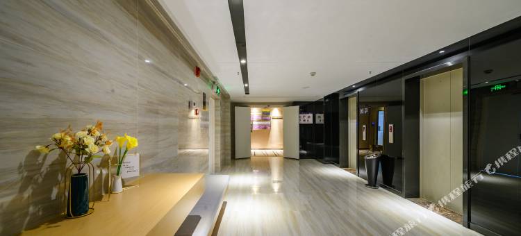 雅斯特国际酒店(南宁安吉万达客运地铁站店)图片