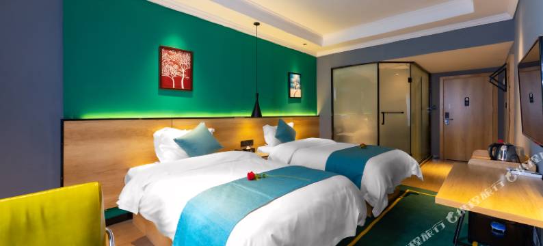 锐逸时尚酒店(南宁广西大学东门店)图片