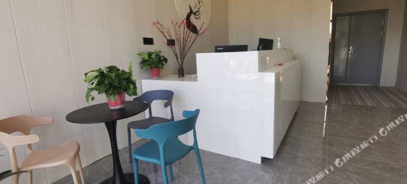 三向酒店(万寿商业街招商花园城店)图片