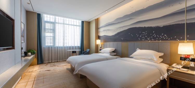 纽宾凯尚居酒店(武汉长江新区政务中心高车地铁站店)图片