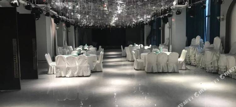 维也纳酒店(阜阳经济开发区汽配城店)图片