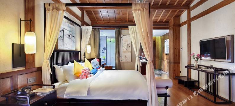 桂林青三舍艺术客栈(象鼻山景区两江四湖店)图片