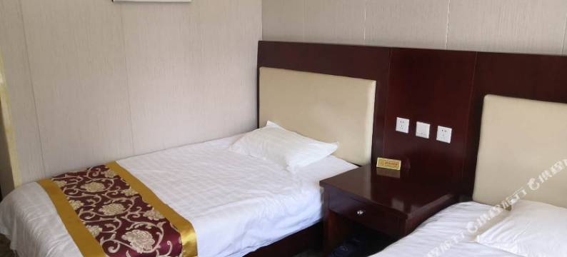 富蕴泽桦宾馆图片