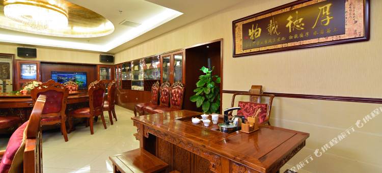 悦南国酒店(福民地铁站店)图片