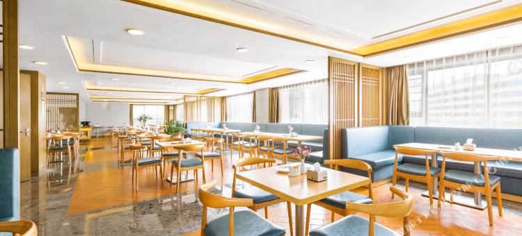 铂晶轻奢酒店(昭通古城省耕文化公园店)图片