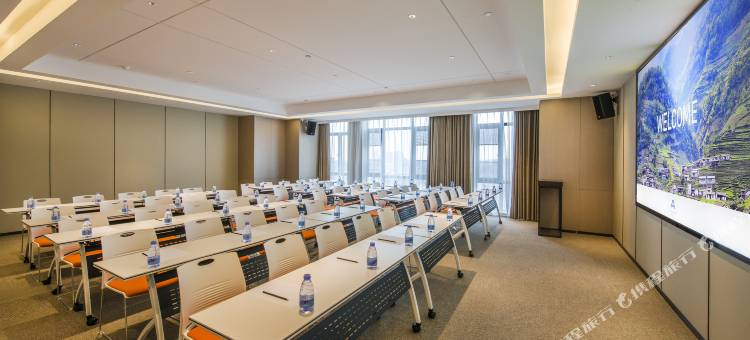 东莞虎门站虎门大道亚朵酒店图片