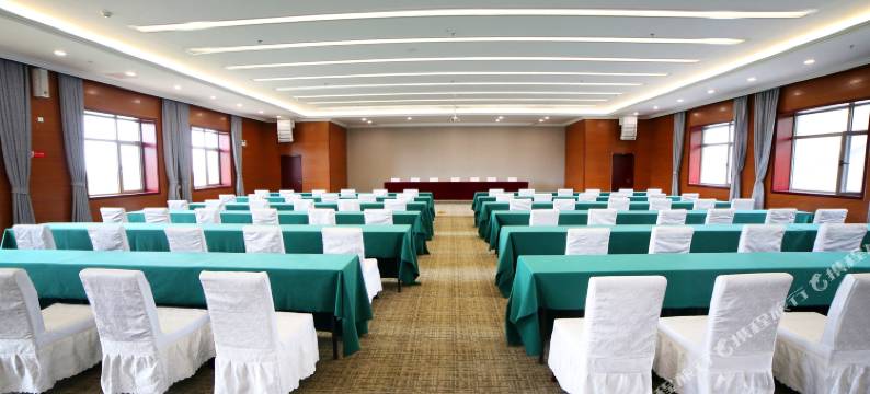 塞罕坝塞罕湖宾馆图片