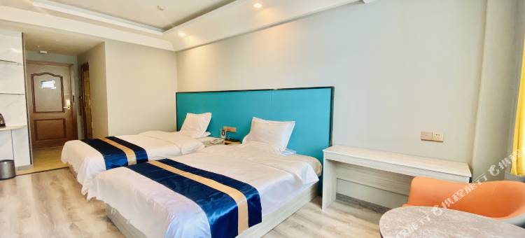 青藤假日酒店(西宁火车站店)图片