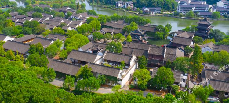 绍兴九间楼赏祊酒店(鉴湖柯岩风景区店)图片