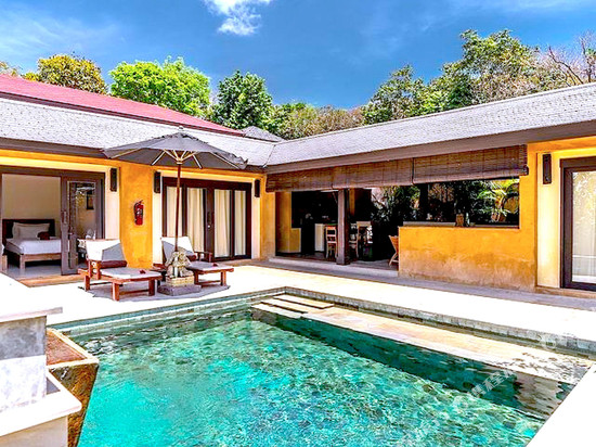 阿兰塔泳池别墅