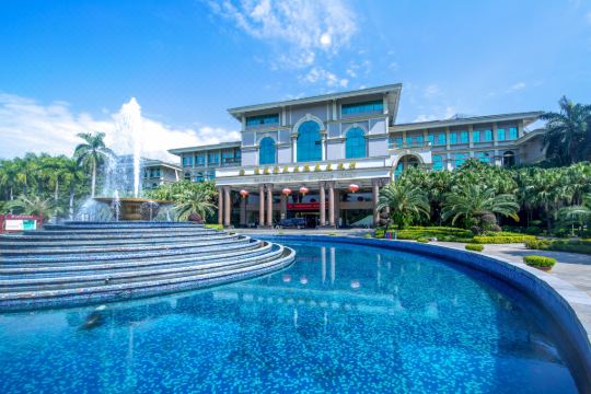 佛冈聚龙湾天然温泉度假村