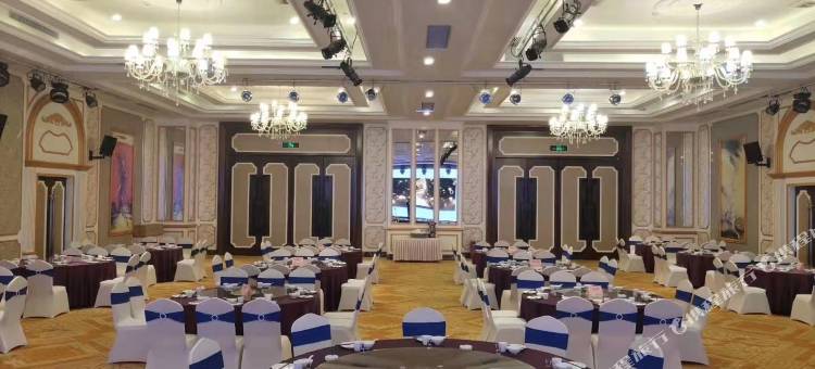 泌阳尚东尊悦国际酒店图片