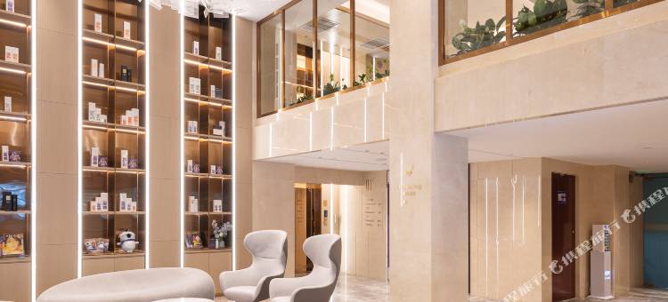 恒胜亿酒店(深圳宝安中心翻身地铁站店)图片