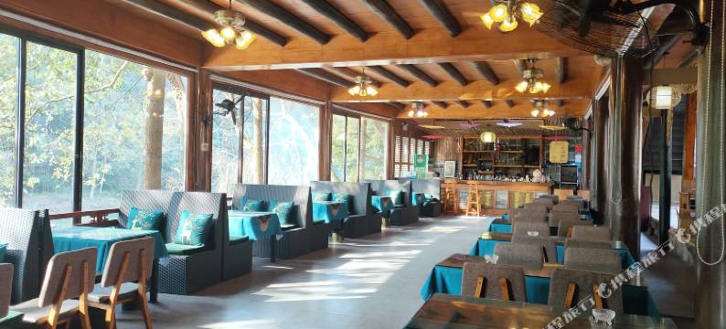 街子古镇春梅后花园图片