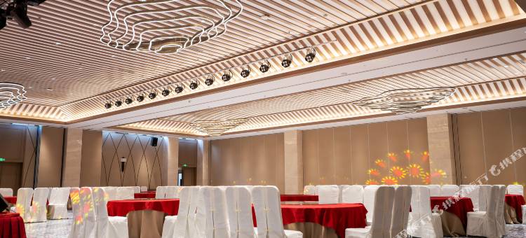 阿勒泰吉域合酒店图片