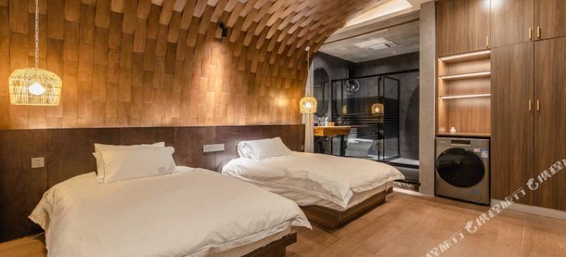 半山居雪山民宿图片