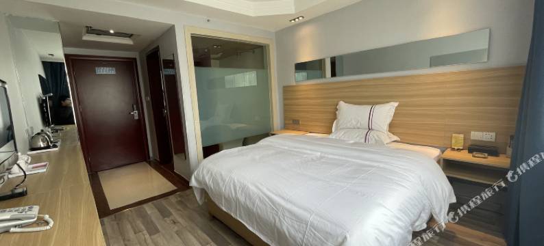 海东好来家品质酒店(西宁曹家堡机场店)图片