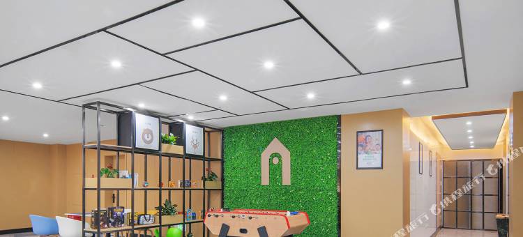 康铂酒店(南昌梦时代广场青山湖大道地铁站店)图片