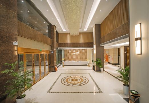 Qianmei International Hotel (Shaoguan Nanxiong Covered Bridge) Hotel Overview